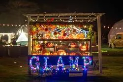 「魔法の森でハロウィン体験！三重・グランドーム伊勢賢島で自然グランプを楽しもう」の写真