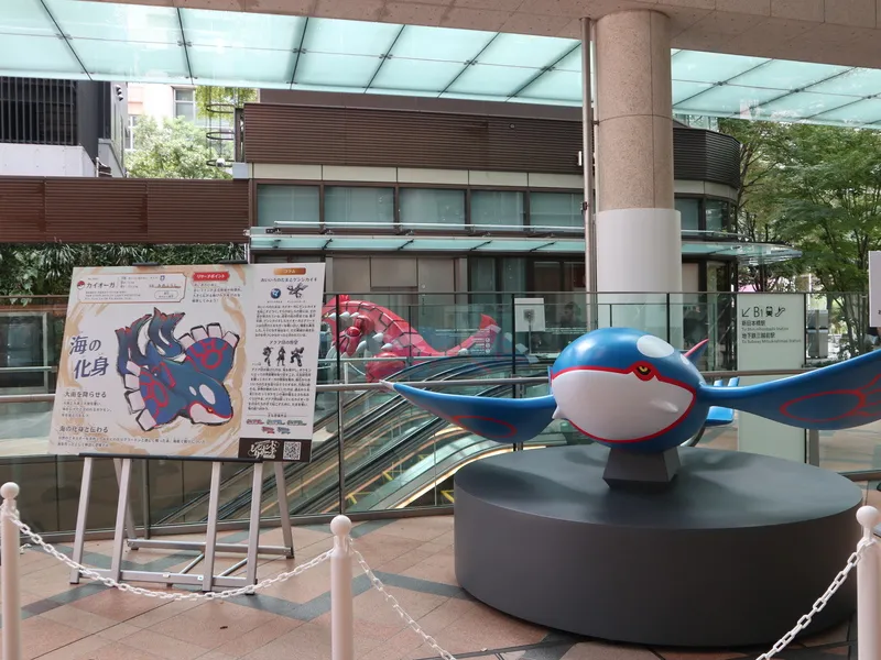 「カイオーガ」のほか、奥に見えるのは...「グラードン」！