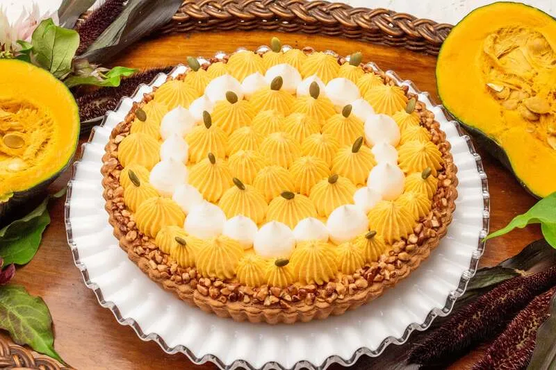 「北海道みよい農園産“くりりん”カボチャとチョコレートのタルト」
