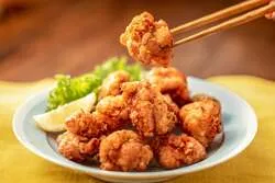 「【無料】炭火焼きあご1.3万尾をおふるまい！福岡・舞鶴公園で「あご祭り」開催」の写真