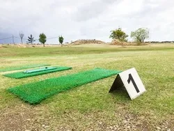 全芝32ホールのグラウンドゴルフ場には、ドッグランが併設されています