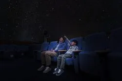 「【六本木・赤坂ほか】人気おでかけスポットTOP10 デジタルアートと科学館が上位」の写真