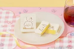 「「ちいかわ」もちもちワッフル第3弾！シール全8種が狙えるファミマ限定スイーツ」の写真
