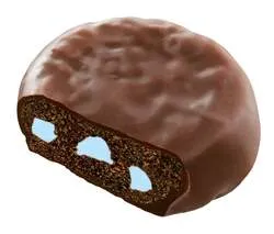 オーロラをイメージしたブルーソーダ味のクッキー