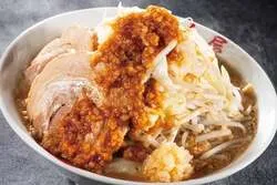 ラーメン魁力屋「にんにく背脂醤油ラーメン」