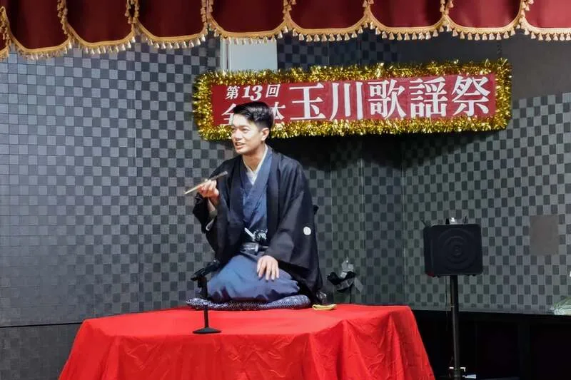 2階大広間で行われる落語（観覧無料）