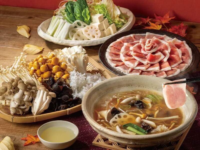 秋限定の「鴨しゃぶ＆黒毛和牛 食べ放題コース」