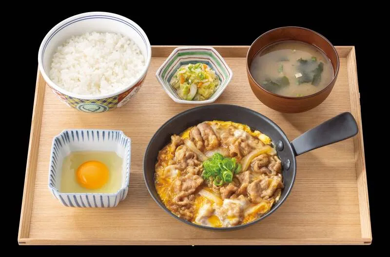 吉野家「月見牛とじ御膳」