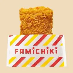 対象商品のひとつ「ファミチキ」
