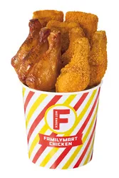 ファミリーマート「3種チキンのパーティーセット」