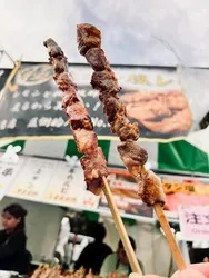 おいしいグルメもずらり！