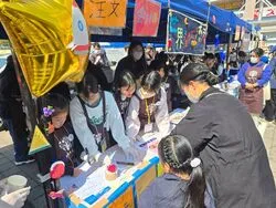 虹いろキッズマルシェ（イメージ）