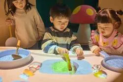 「子供1人につき大人1人無料！　バンダイナムコの屋内あそび場12ブランドで初の感謝祭」の写真