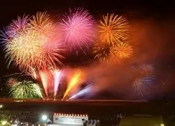 「【2026関東】10月の花火大会14選！秋空に咲く東京湾1.2万発やこうのすの四尺玉も」の写真