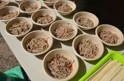 「人気のパン店が最大13店舗も集結！　入園無料で楽しめる長野・大町の北アルプスフェア」の写真