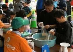 「人気のパン店が最大13店舗も集結！　入園無料で楽しめる長野・大町の北アルプスフェア」の写真
