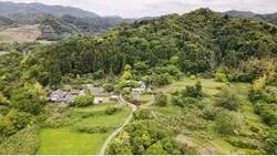 住箱のデッキから眺める、里山の景色