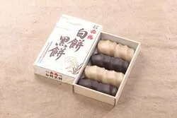 白餅黒餅（8個入1,100円）
