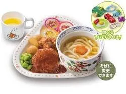 お子様うどん 599円（税込659円）