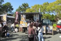 第2回グルメフェス in ガーデンパーク