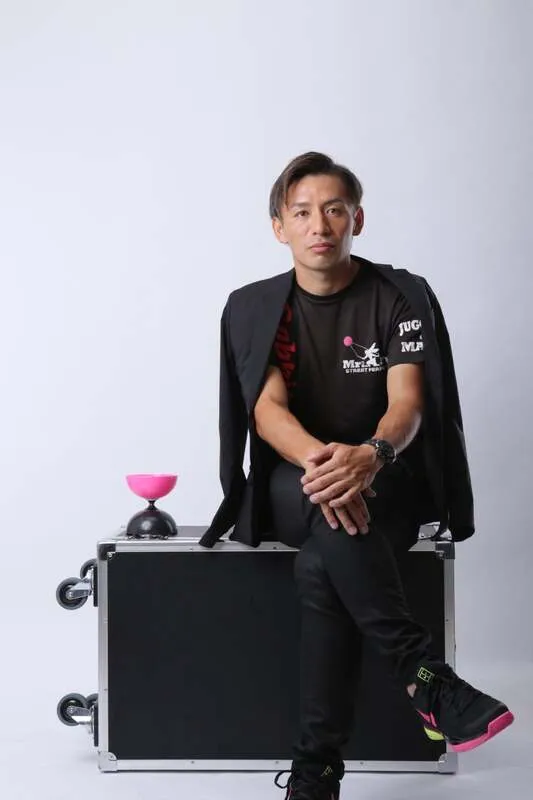 Mr.↓YU↑