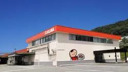 ケンミン食品篠山工場外観