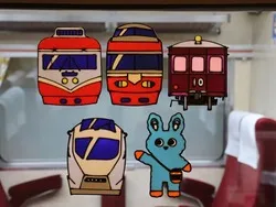 イラストの枠内を専用の絵の具で着色し、 焼き固めて作る「ペタペタ焼き」