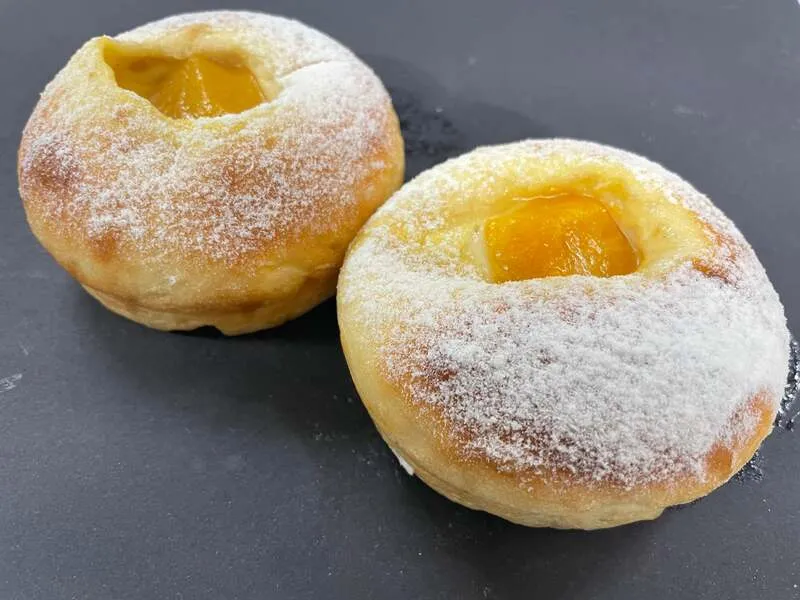 BAKERY ONIPAN「マンゴークリームぱん」