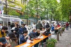 「野菜の収穫に果物狩り、丸太切りも！東京の味覚を体験する丸の内・豊洲などの秋フェス」の写真