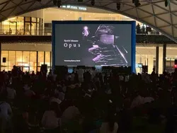 「【2026東京】10/10〜12の三連休に楽しめる野外映画3選！無料＆予約不要・グルメも」の写真