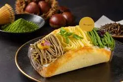 「こぼれ落ちる覚悟でかぶりつけ！爆盛りオムレット全5種が千葉で土曜日に週替わり登場」の写真