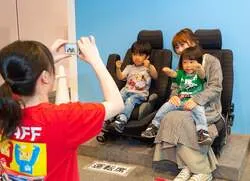 「100台のパトカートミカが一斉に走る！新春の「トミカ博」　福岡・みずほPayPayドーム」の写真
