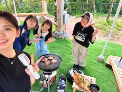 「カレーや豚汁が食べ放題のハロウィン！焚き火や大型キッズスペースも 三重県菰野町で」の写真