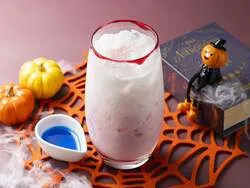 ブラッドストロベリーミルク