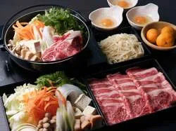 【黒毛和牛リブロース すき焼きセット3人前】（イメージ）