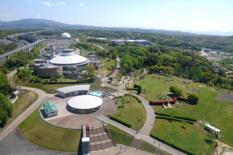 緑豊かな自然が広がる愛・地球博記念公園（モリコロパーク）（画像提供：ryuukikou / PIXTA）