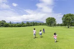 「【北海道・東北】子供に人気の牧場ランキング 秋の行楽におすすめ」の写真