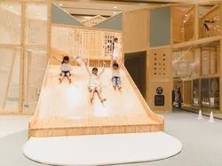「【山梨県】子供に人気の屋内スポットランキング 雨の日のおでかけにおすすめに」の写真