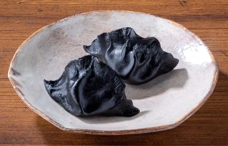 「ゴジラの背びれ餃子」