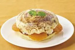 ジョナサン「八天堂とろけるカスタードくりーむのブリュレパンケーキ（早生みかん）」