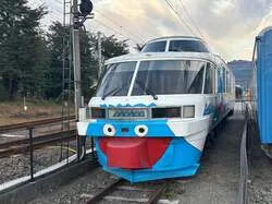 「子供100円で電車が1日乗り放題！列車と綱引きも「富士急電車まつり2026」山梨」の写真