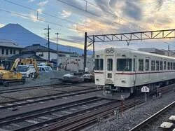 「子供100円で電車が1日乗り放題！列車と綱引きも「富士急電車まつり2026」山梨」の写真