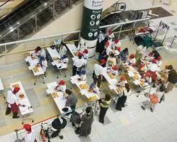 各イオンモールの特設会場にて、ご家族の皆様で楽しんでいただけるイベントです。
