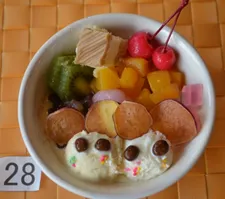 「りんごパイやあん巻きの皮も60分食べ放題！豊橋のお亀堂であんみつバーりんごフェア」の写真
