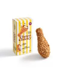 「見た目はフライドチキン、中身はチョコ！ドバイチョコに続く海外SNSバズ　日本初上陸」の写真
