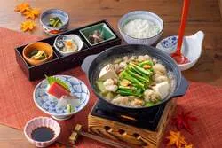 藍屋「《国産》牛もつ鍋」
