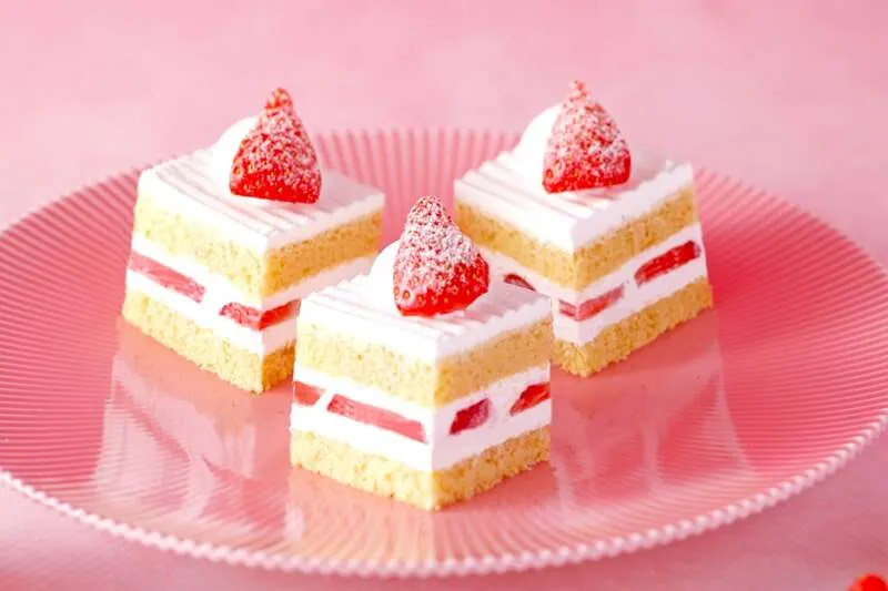新スーパーあまおうショートケーキ