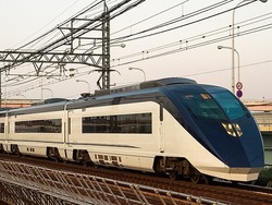 「関東の「私鉄特急」11選　最新車両＆ロマンスカー＆豆知識も！」の写真