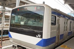「全国の人気「2階建て列車」11選　新幹線＆特急＆普通車も網羅！」の写真