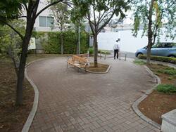 「【新宿区編Vol.4】パパ芸人の東京23区「公園」全制覇の旅」の写真